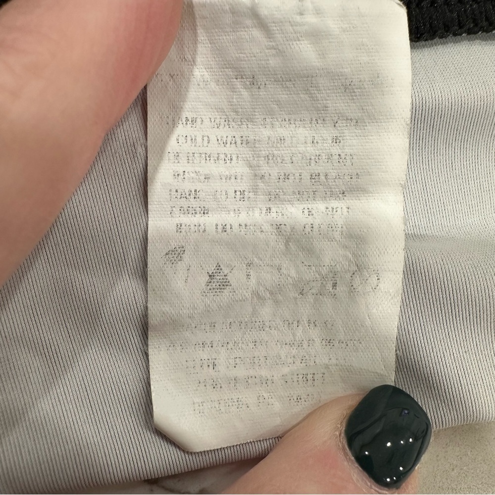 GK Elite Gymnastics Leotard Child Medium CM Blue Black Ombre Rhinestone Graphic - Picture 7 of 7